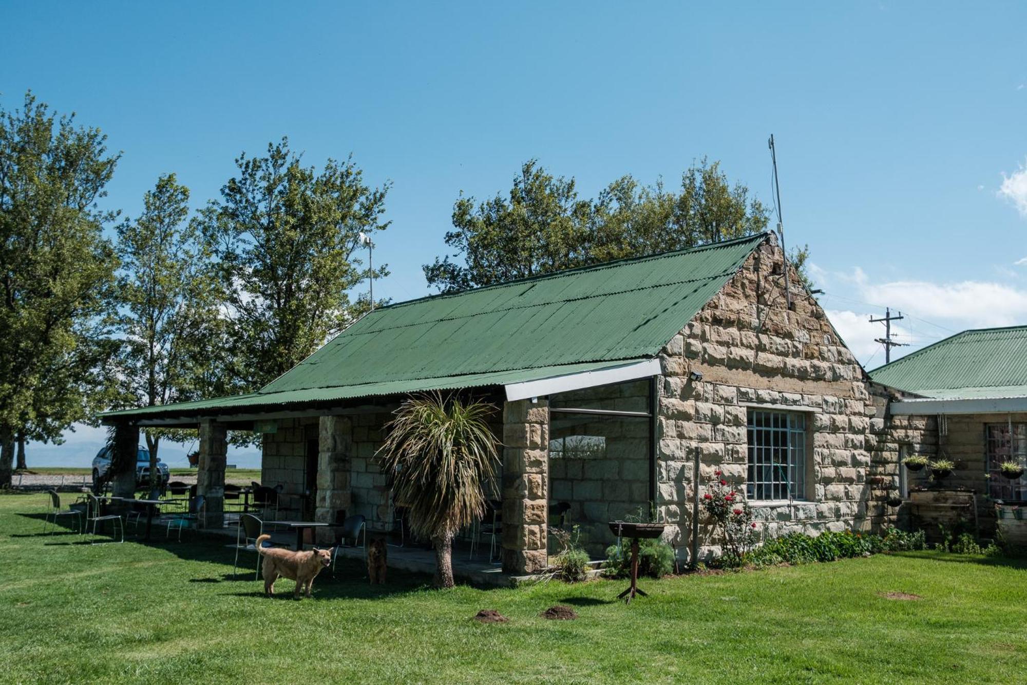 The Border Post, Bed And Breakfast Bergville Exterior photo